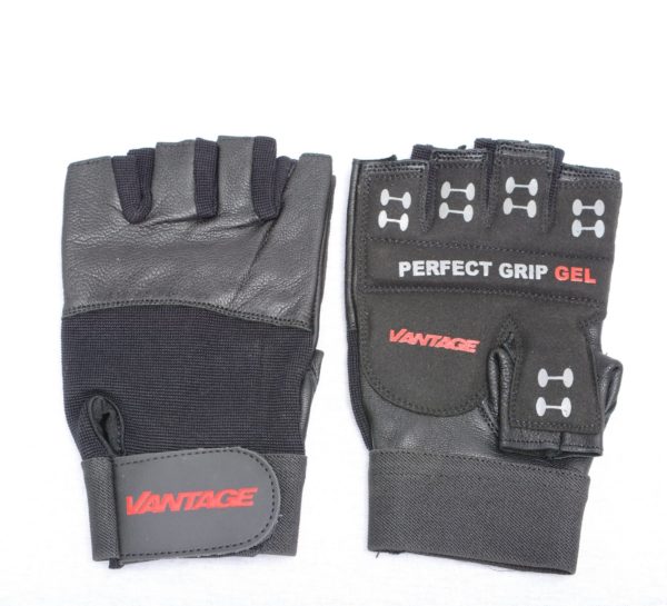 Vantage Sports Gloves - Black