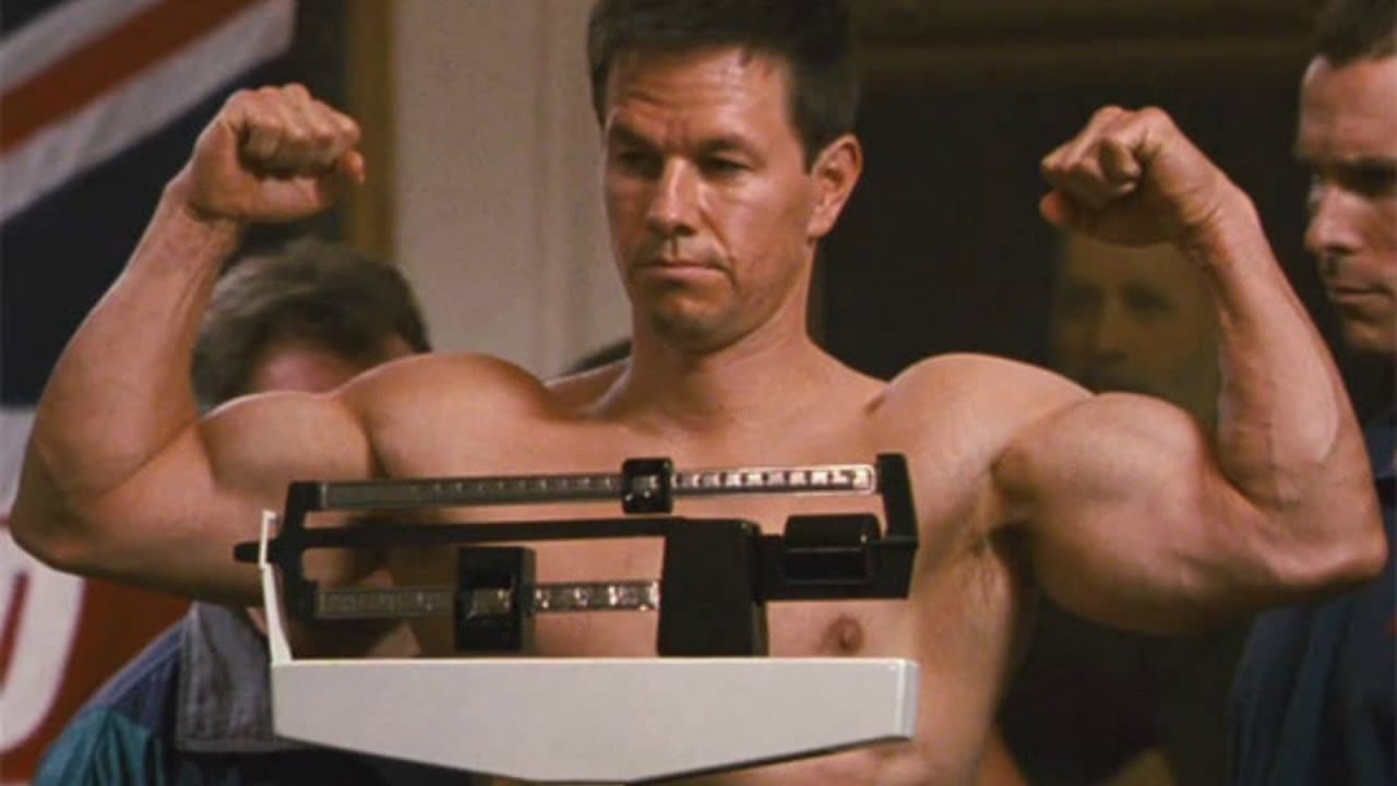 25 Movie Star Physiques - Mark Wahlberg (1)
